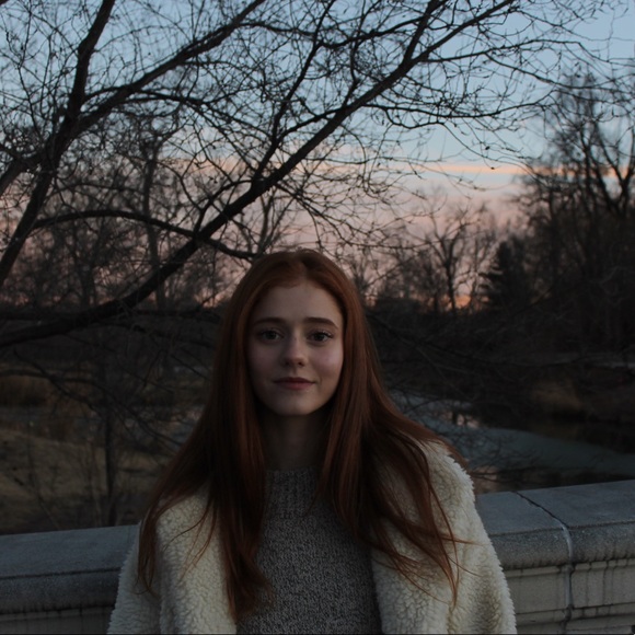 Meet your Posher, Ella - Picture 1 of 1